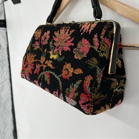 Vintage Needlepoint Purse Bag Unique Dova Tapestry/Carpet Handbag Black Floral - Picture 4 of 16